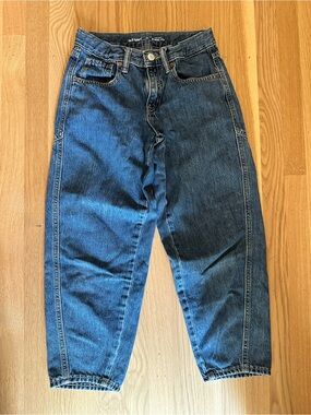 Old Navy Barrel Leg Jeans EUC
